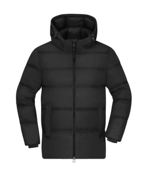 Chaqueta de invierno con capucha desmontable.