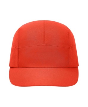 Gorra deportiva de 7 paneles confeccionada en microfibra suave.